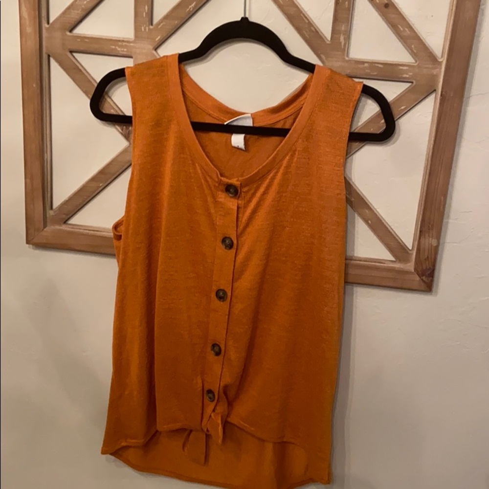 AVA VIV sweater like button down, knotted tank